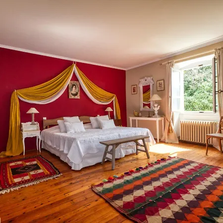 Mas D'escattes Bed & Breakfast 4*