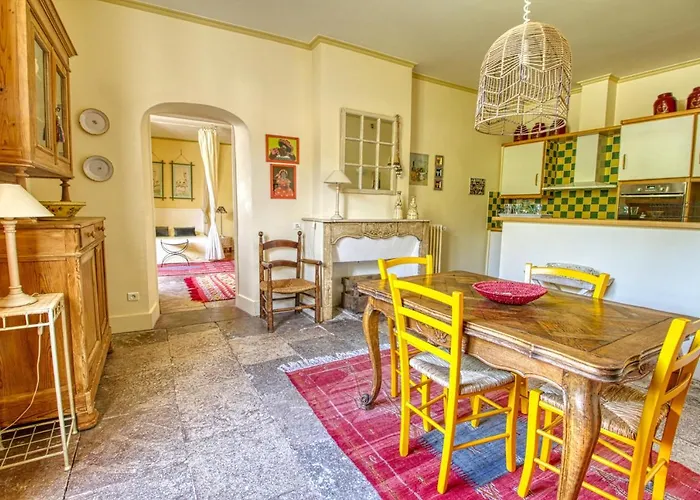 Mas D'escattes 4* Ним